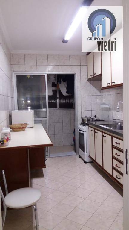 Apartamento à venda com 2 quartos, 55m² - Foto 29