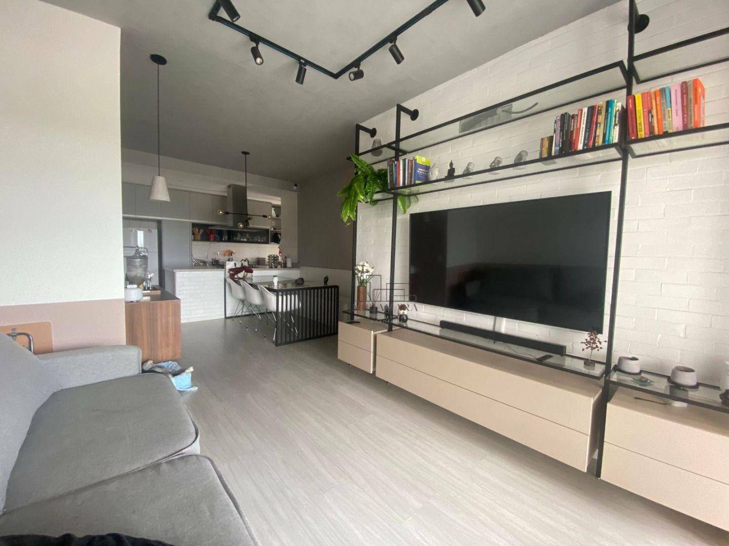 Apartamento à venda com 3 quartos, 100m² - Foto 1