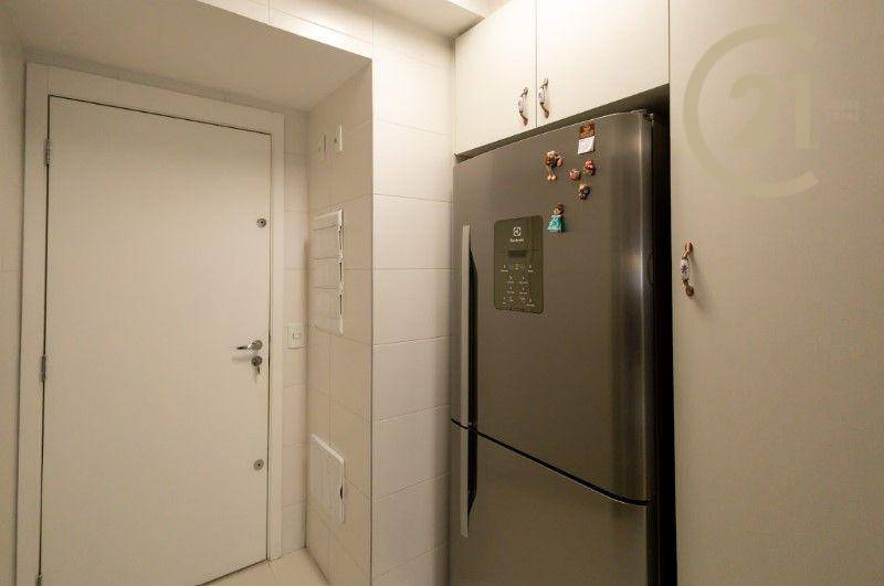 Apartamento à venda com 3 quartos, 179m² - Foto 26