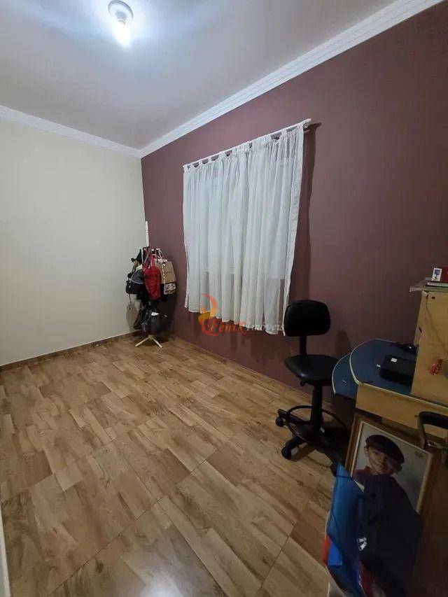 Sobrado à venda com 3 quartos, 160m² - Foto 17