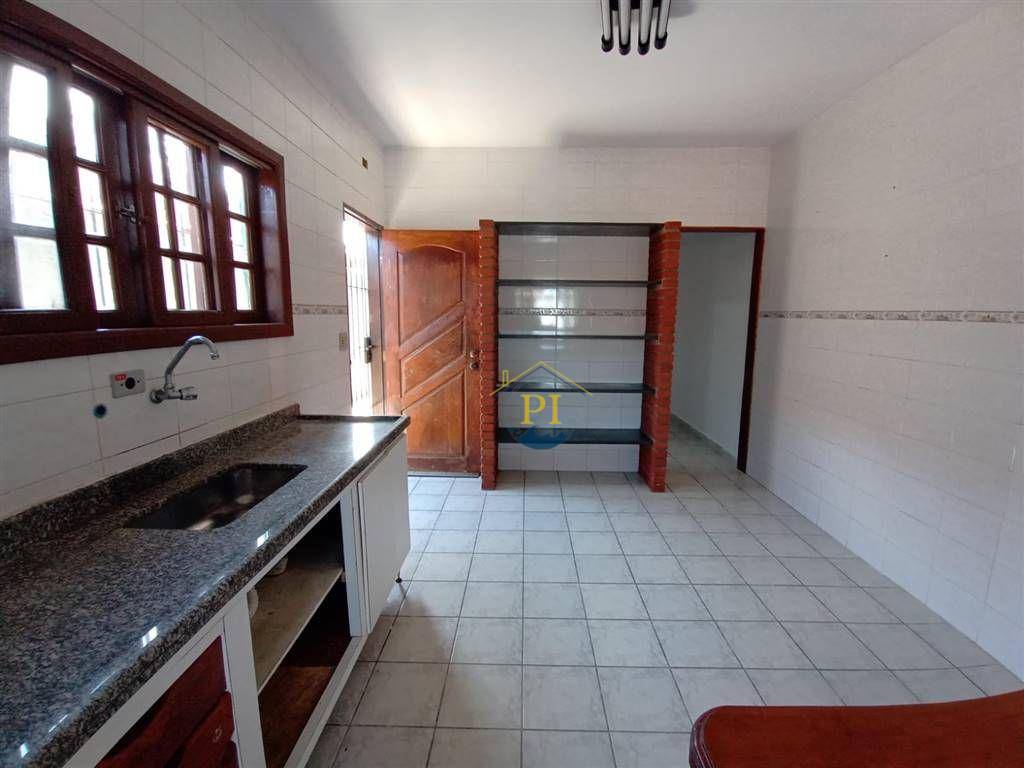 Casa à venda com 3 quartos, 107m² - Foto 2