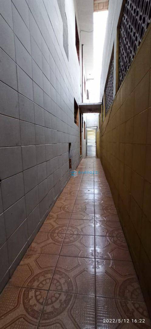 Casa para alugar com 1 quarto, 60M2 - Foto 16