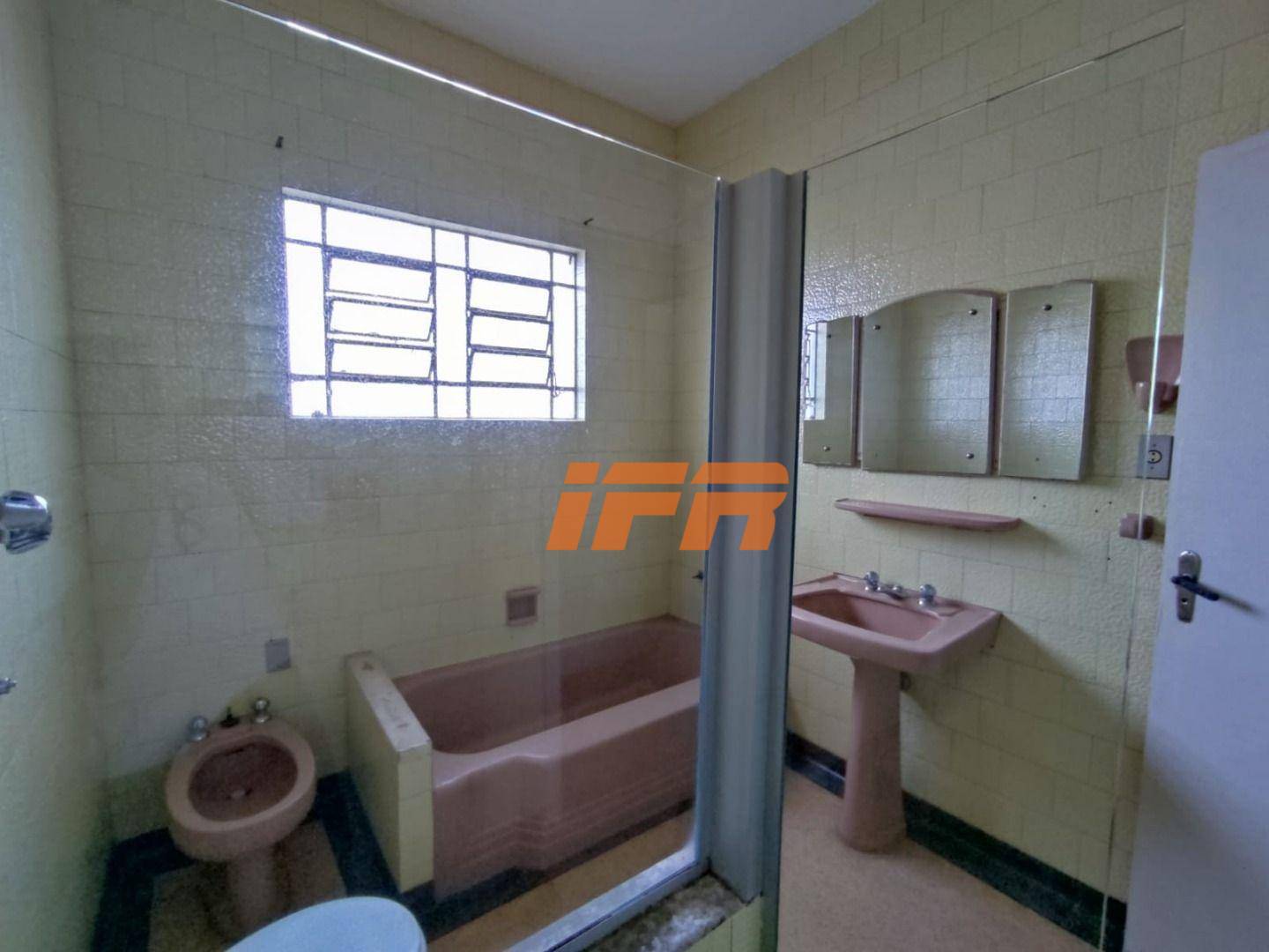 Sobrado à venda com 4 quartos, 400m² - Foto 10