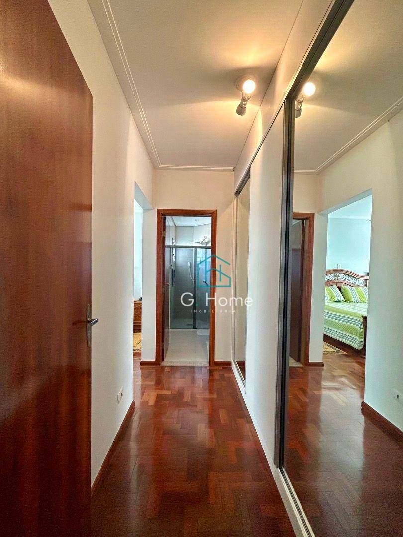 Casa à venda com 3 quartos, 202m² - Foto 19