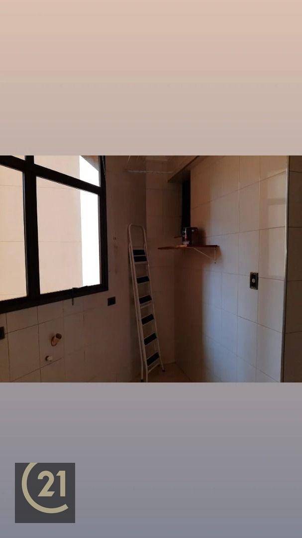 Apartamento à venda com 3 quartos, 130m² - Foto 12