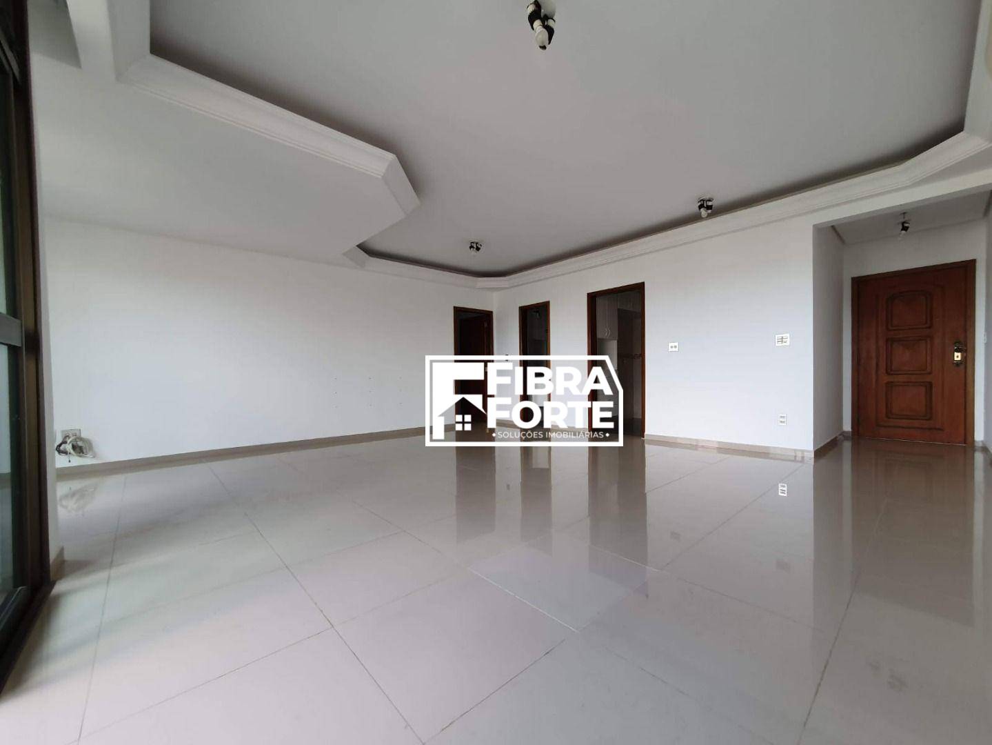 Apartamento para alugar com 4 quartos, 150m² - Foto 29