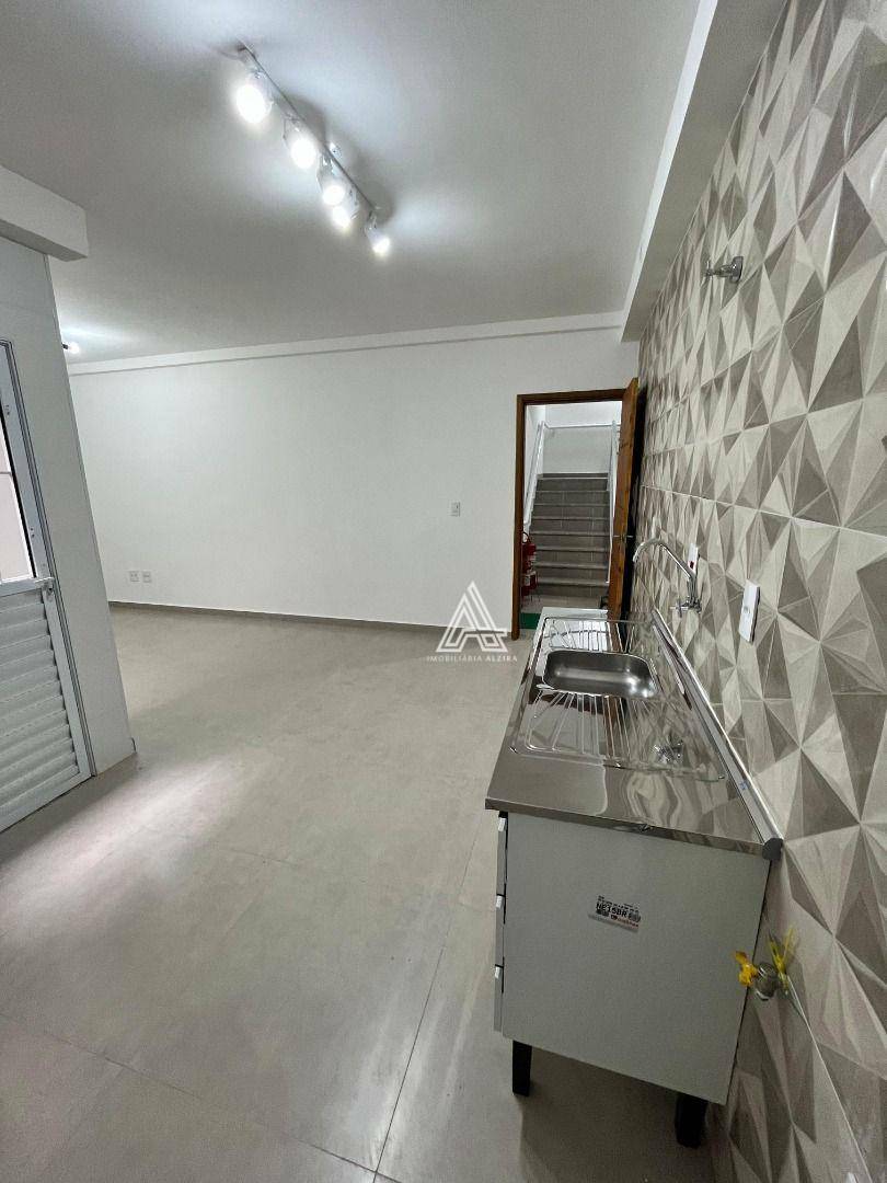 Apartamento para alugar com 2 quartos, 45m² - Foto 12