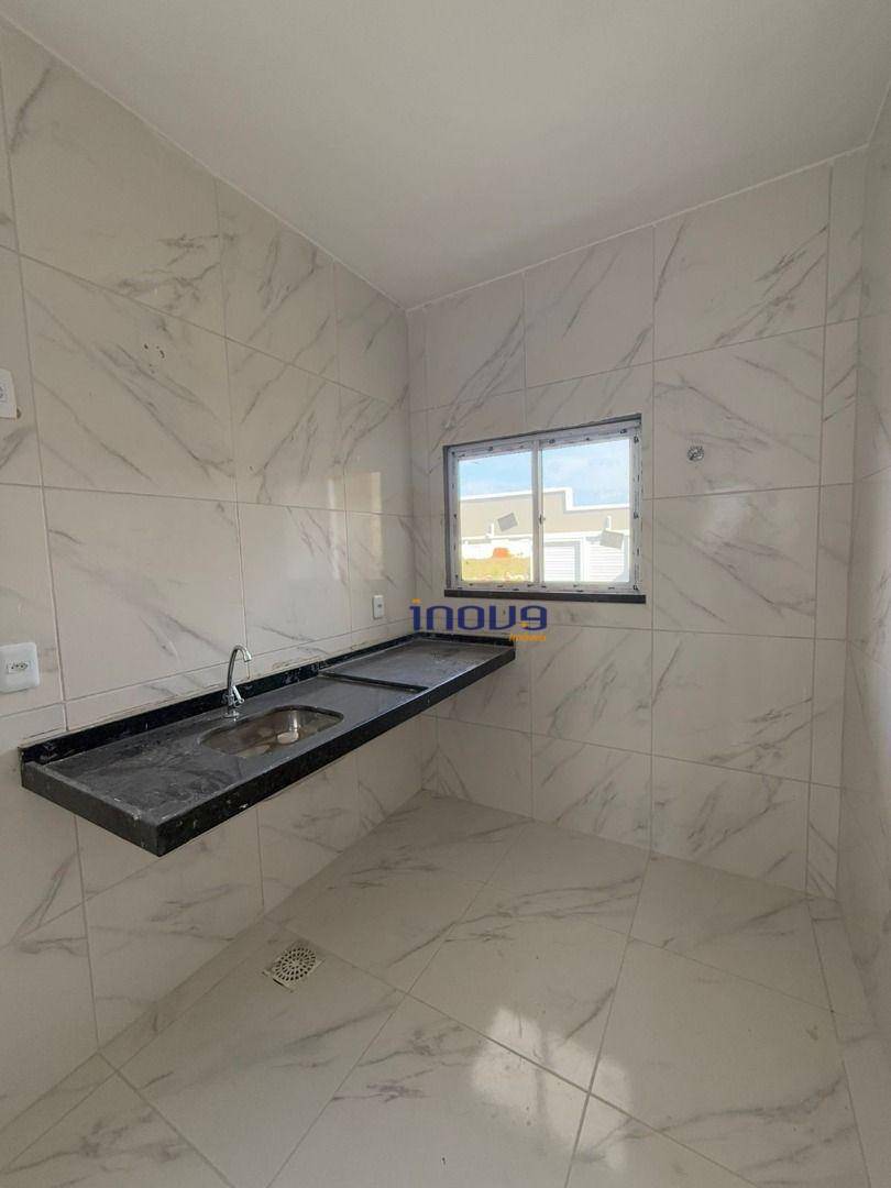 Casa à venda com 3 quartos, 82m² - Foto 10