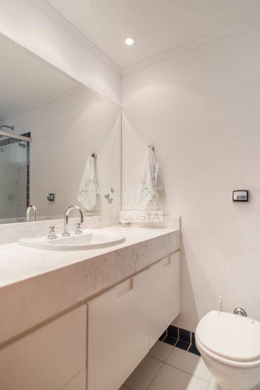 Casa de Condomínio à venda e aluguel com 5 quartos, 710m² - Foto 19
