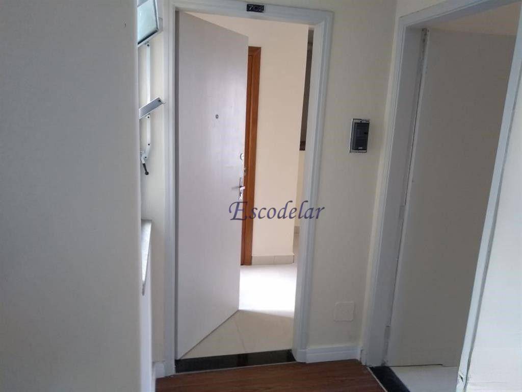 Apartamento à venda com 2 quartos, 80m² - Foto 5