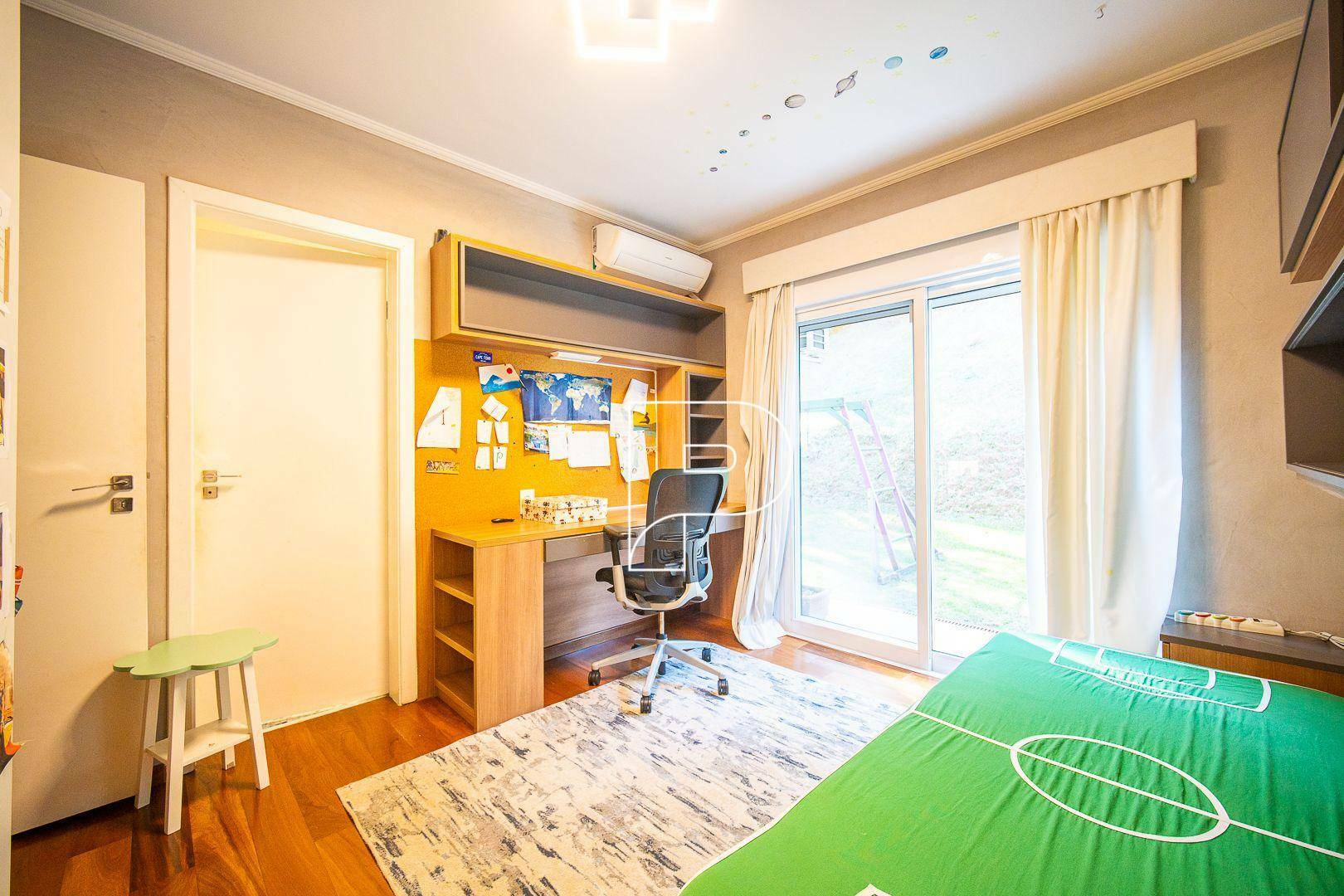 Casa de Condomínio à venda com 4 quartos, 496m² - Foto 33