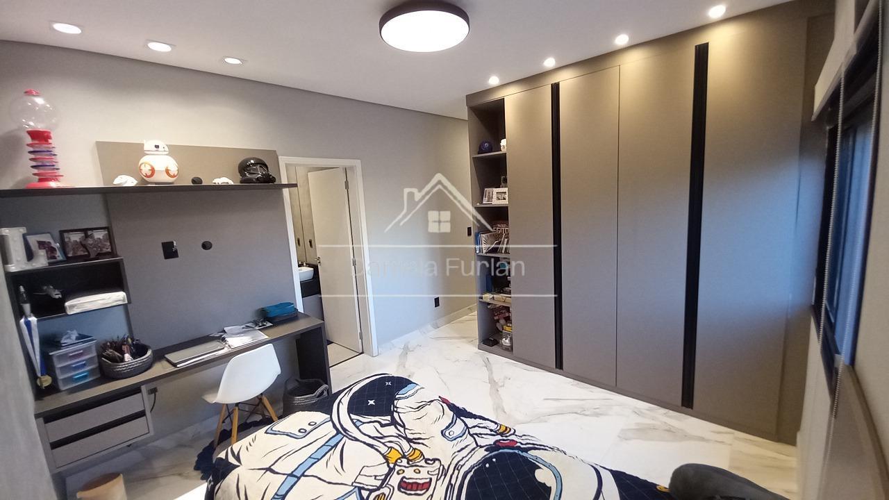 Casa de Condomínio para alugar com 3 quartos, 250m² - Foto 7