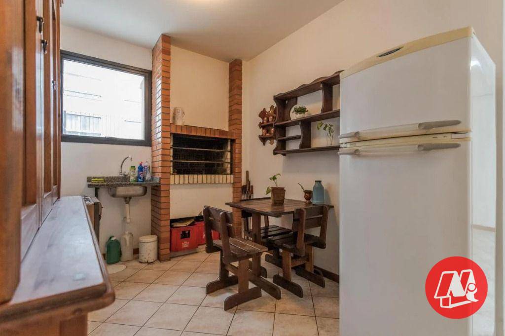 Apartamento para alugar com 3 quartos, 206m² - Foto 34