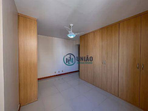 Apartamento à venda com 4 quartos, 150m² - Foto 5