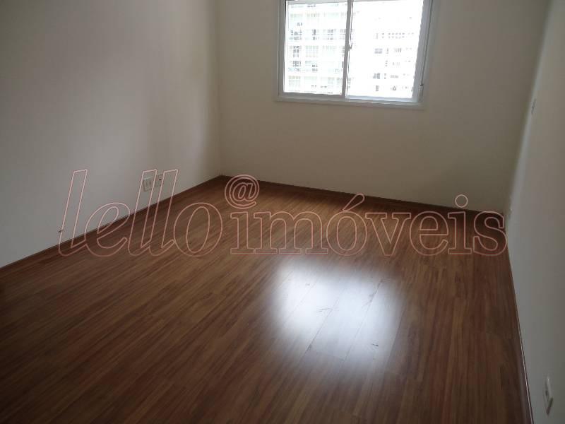 Apartamento à venda com 3 quartos, 142m² - Foto 13