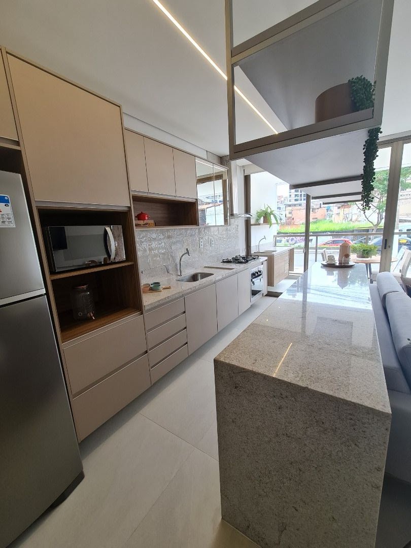 Apartamento à venda com 2 quartos, 74m² - Foto 31