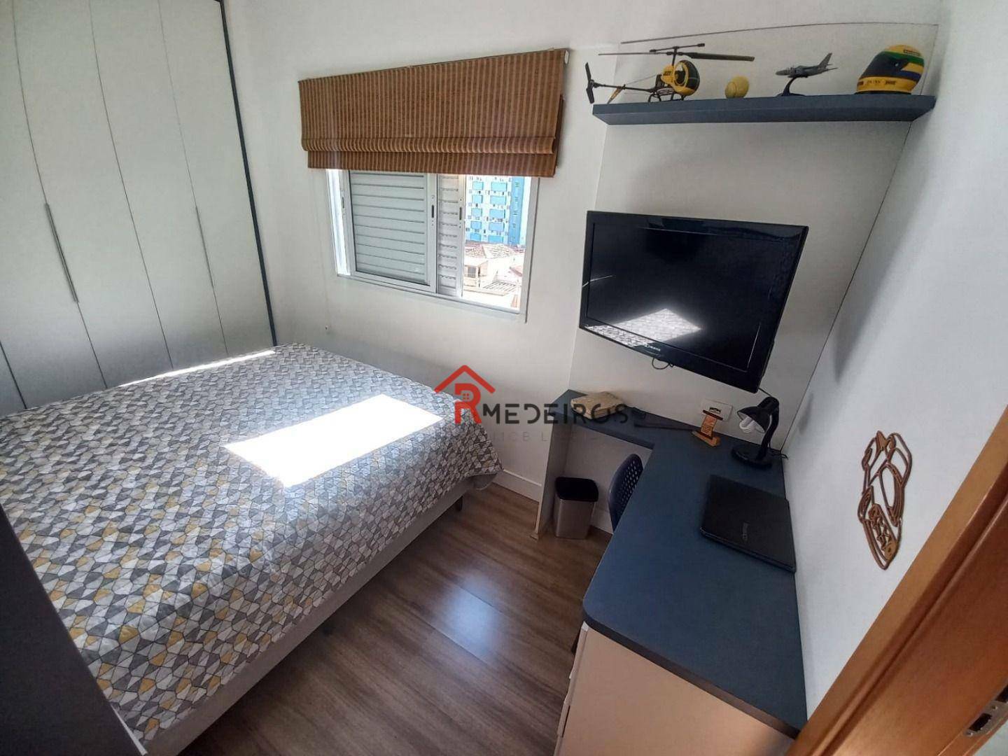 Apartamento à venda com 2 quartos, 72m² - Foto 17