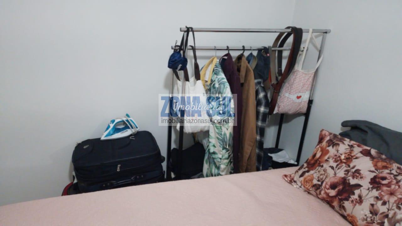 Apartamento à venda com 2 quartos, 75m² - Foto 11