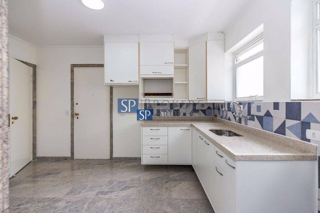 Apartamento à venda com 3 quartos, 155m² - Foto 11