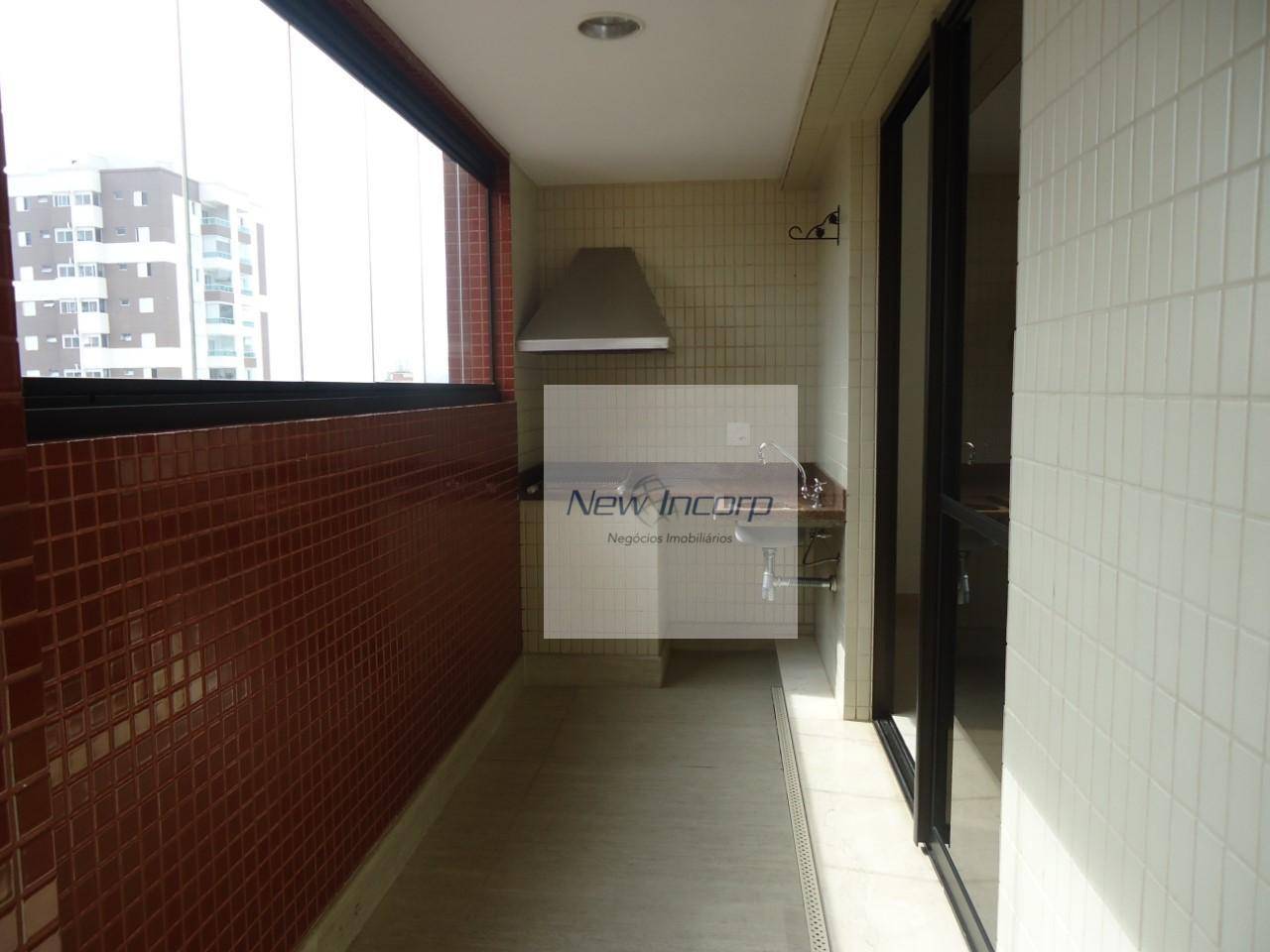 Apartamento à venda com 4 quartos, 208m² - Foto 4