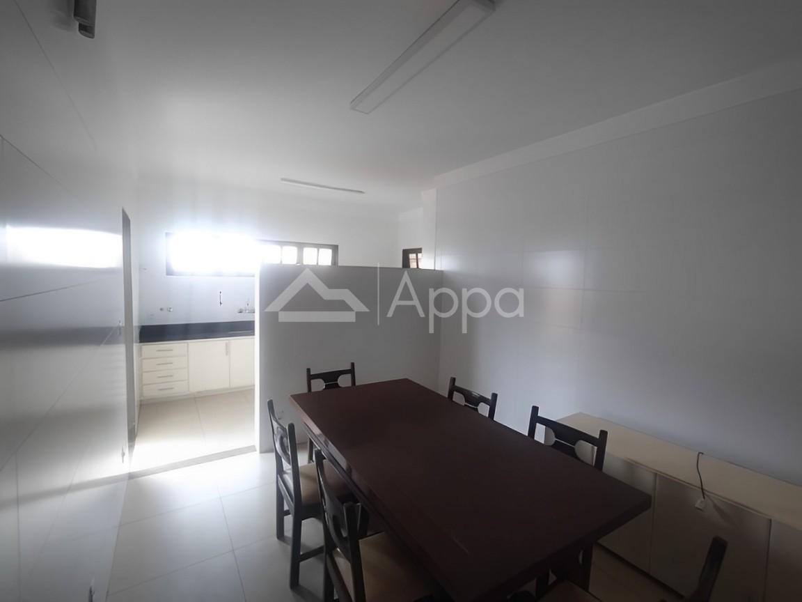 Casa para alugar com 6 quartos, 490m² - Foto 10