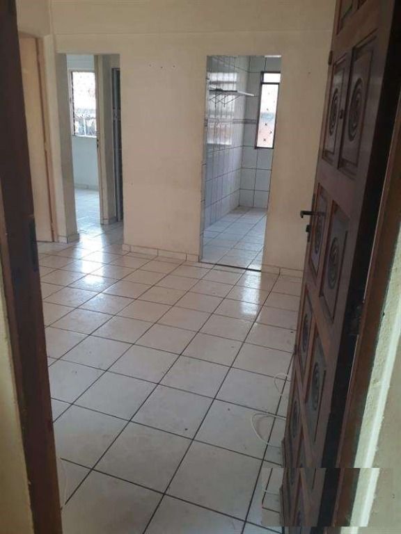 Apartamento à venda com 2 quartos, 45m² - Foto 4