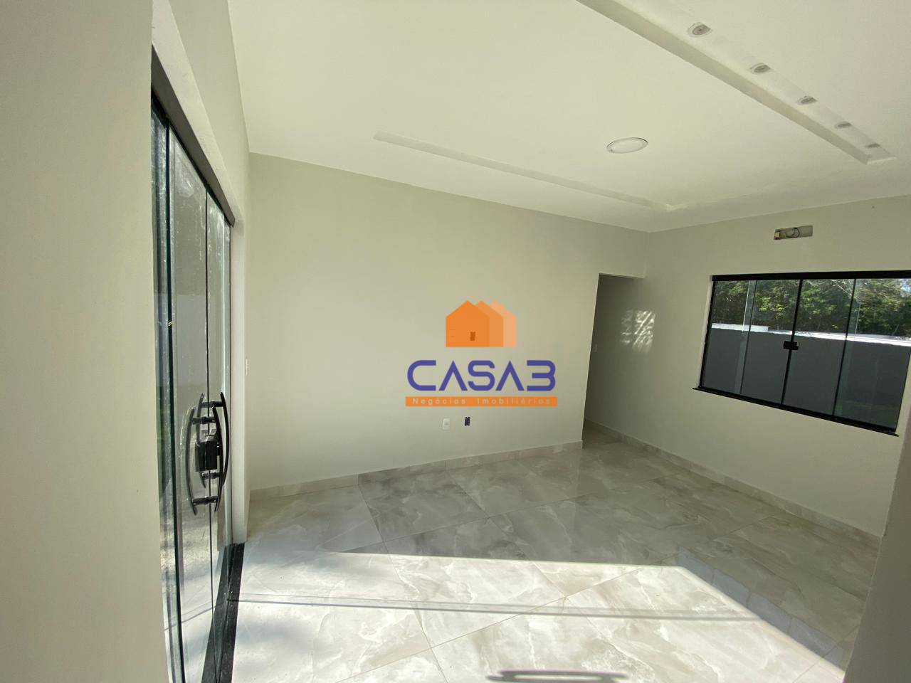 Casa à venda com 3 quartos, 202m² - Foto 11