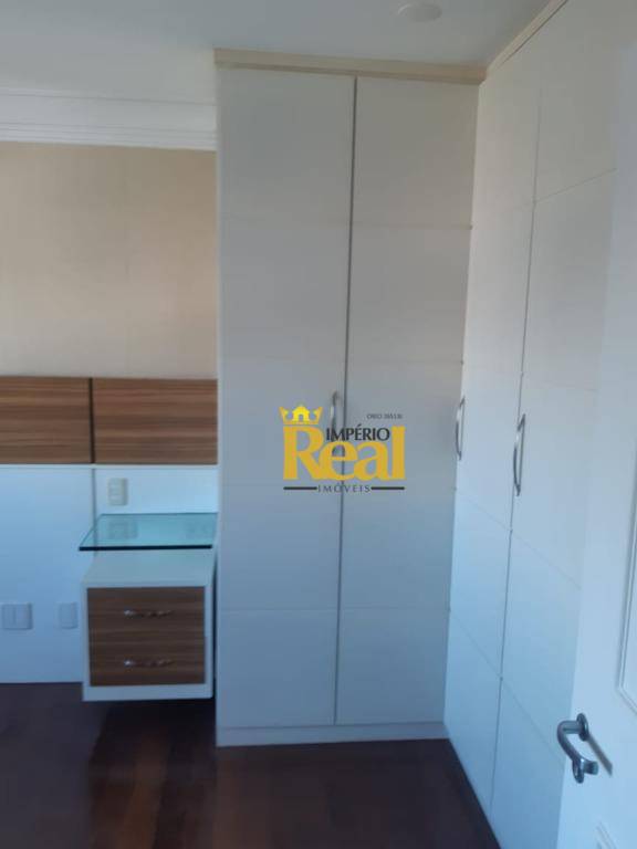 Apartamento para alugar com 3 quartos, 121m² - Foto 6