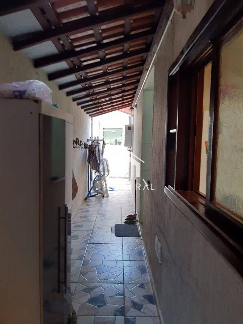 Sobrado à venda com 4 quartos, 250m² - Foto 10