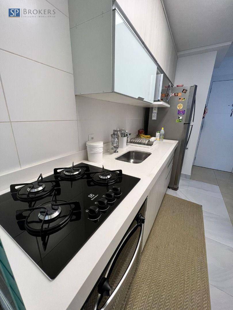 Apartamento à venda com 2 quartos, 70m² - Foto 21