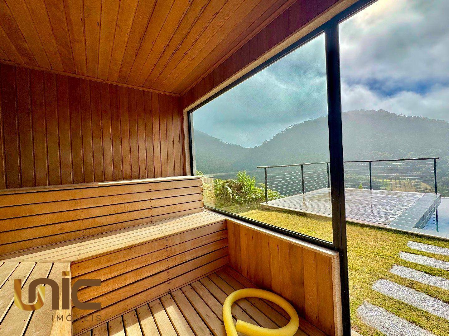 Casa de Condomínio à venda com 4 quartos, 283m² - Foto 40