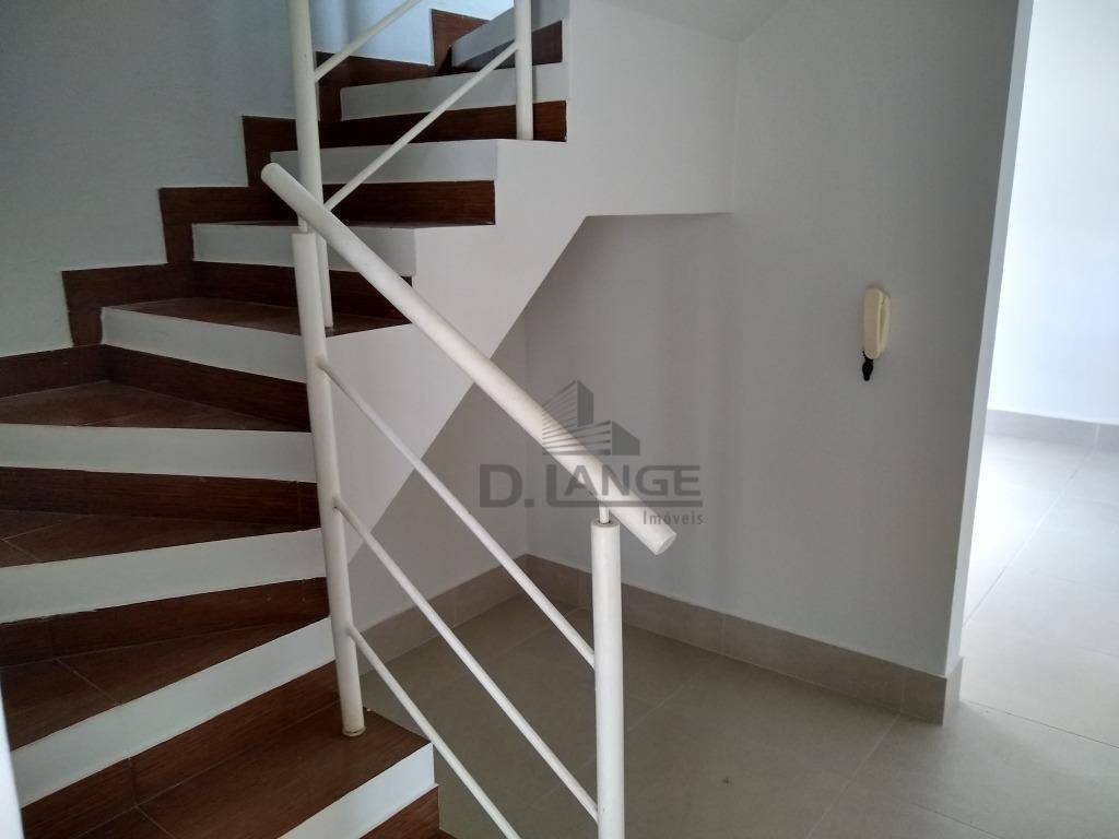 Casa para alugar com 3 quartos, 120m² - Foto 12