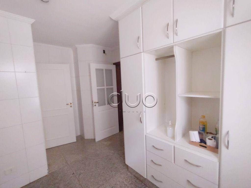 Casa de Condomínio para alugar com 3 quartos, 250m² - Foto 39