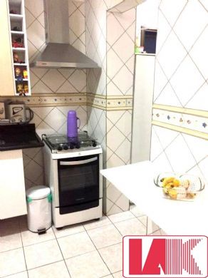 Apartamento à venda com 2 quartos, 76m² - Foto 11