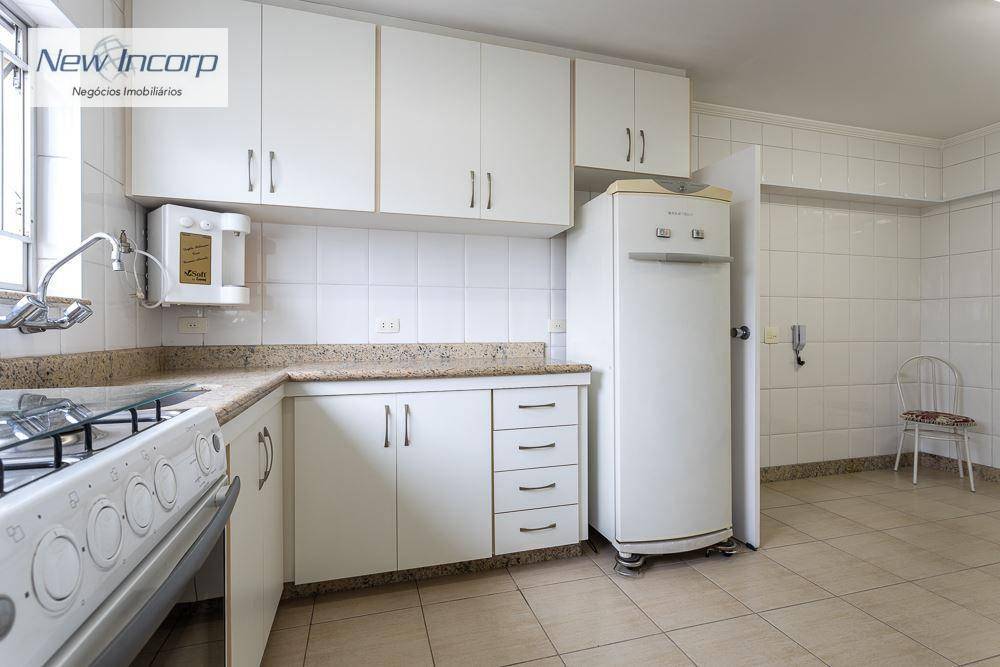 Apartamento à venda com 4 quartos, 169m² - Foto 14