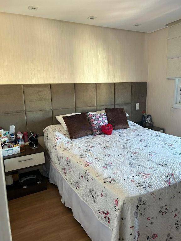 Apartamento à venda com 3 quartos, 122m² - Foto 18