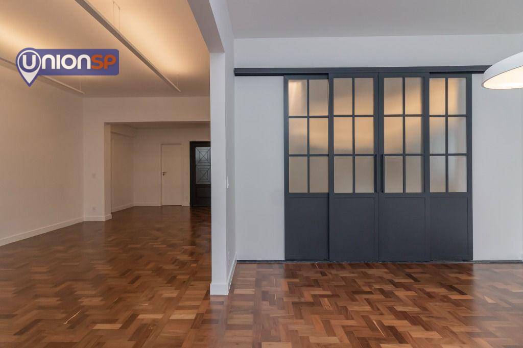 Apartamento à venda com 3 quartos, 239m² - Foto 10