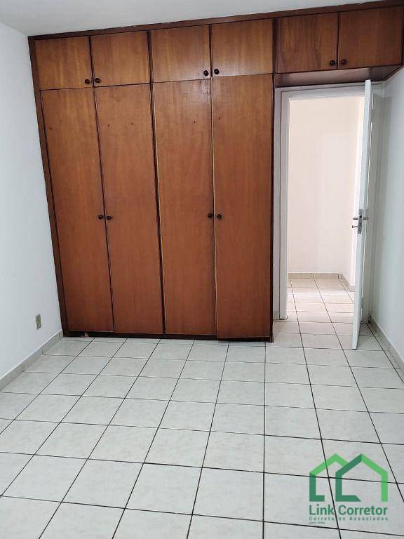 Apartamento à venda e aluguel com 2 quartos, 65m² - Foto 2