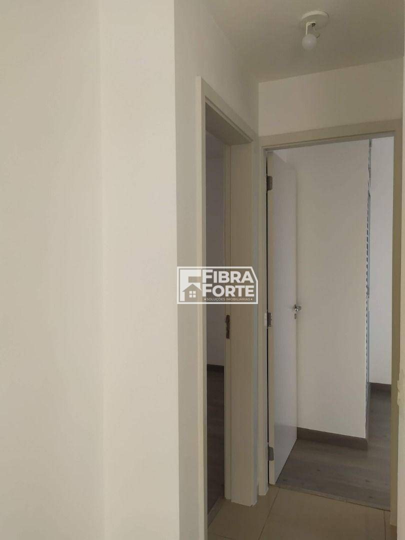 Apartamento à venda com 2 quartos, 60m² - Foto 17