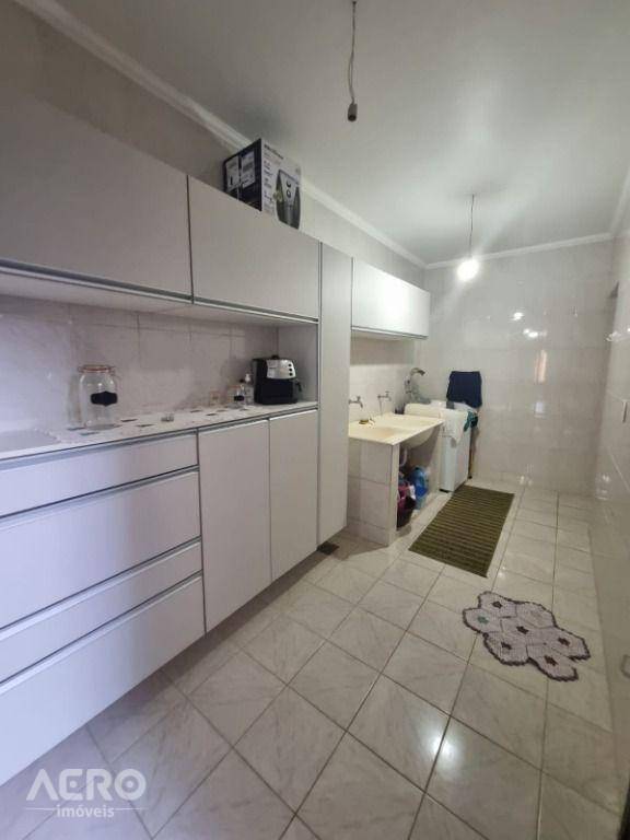 Casa de Condomínio à venda com 3 quartos, 156m² - Foto 15