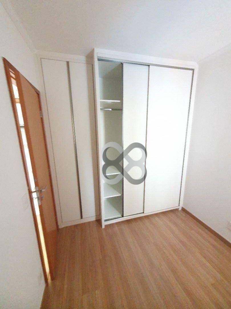 Apartamento para alugar com 3 quartos, 78m² - Foto 11