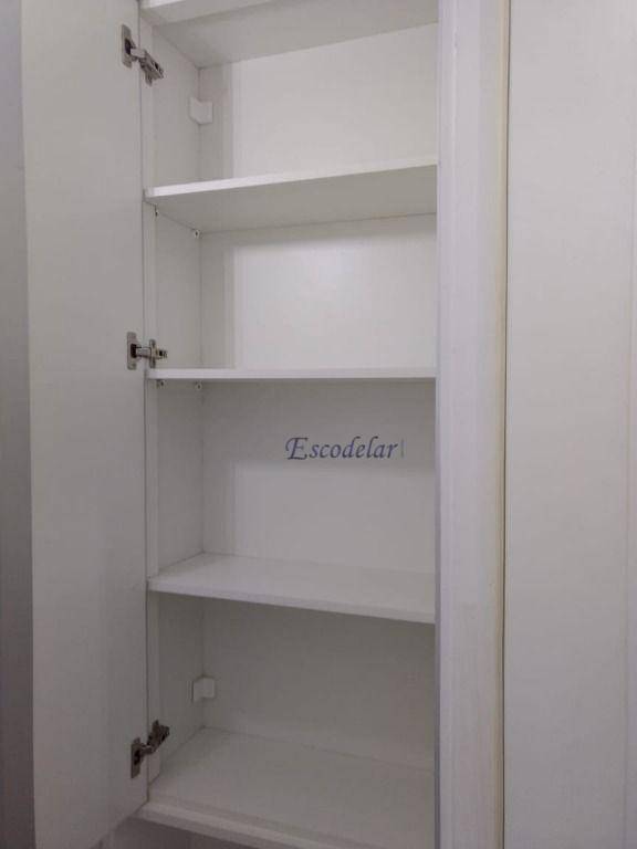 Apartamento à venda com 1 quarto, 43m² - Foto 11