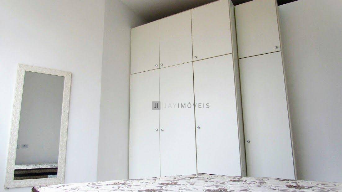 Apartamento à venda com 1 quarto, 57m² - Foto 9