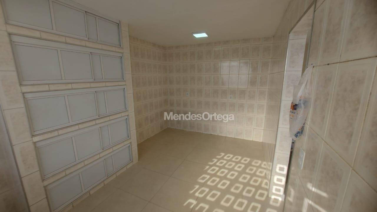 Casa, 2 quartos, 138 m² - Foto 33