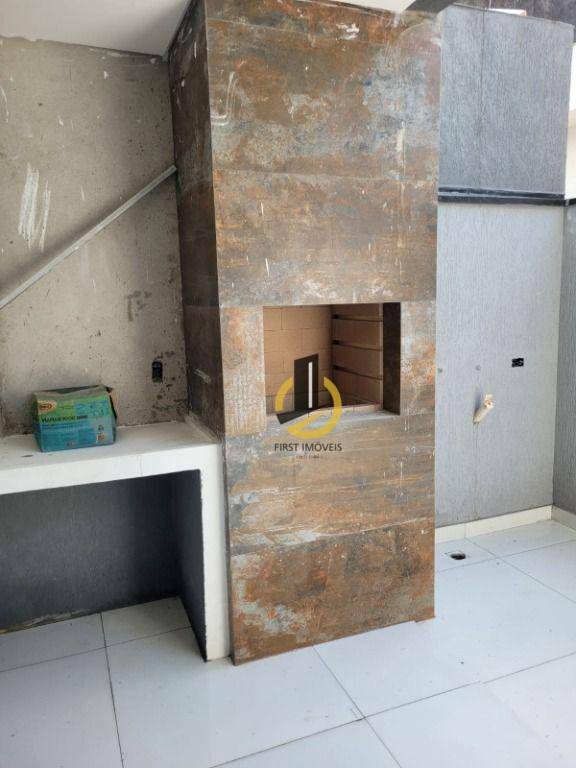 Sobrado à venda com 2 quartos, 120m² - Foto 3