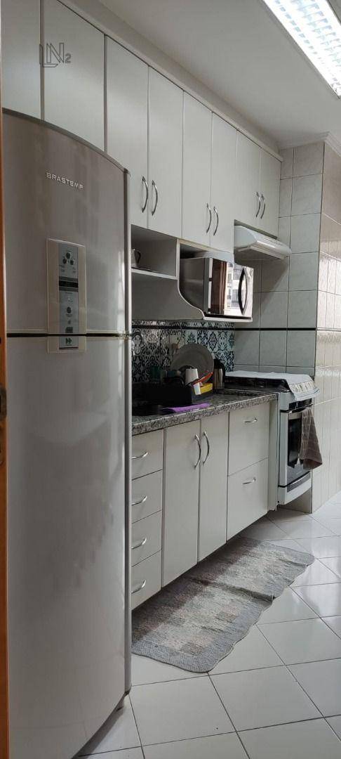 Apartamento à venda com 2 quartos, 73m² - Foto 7