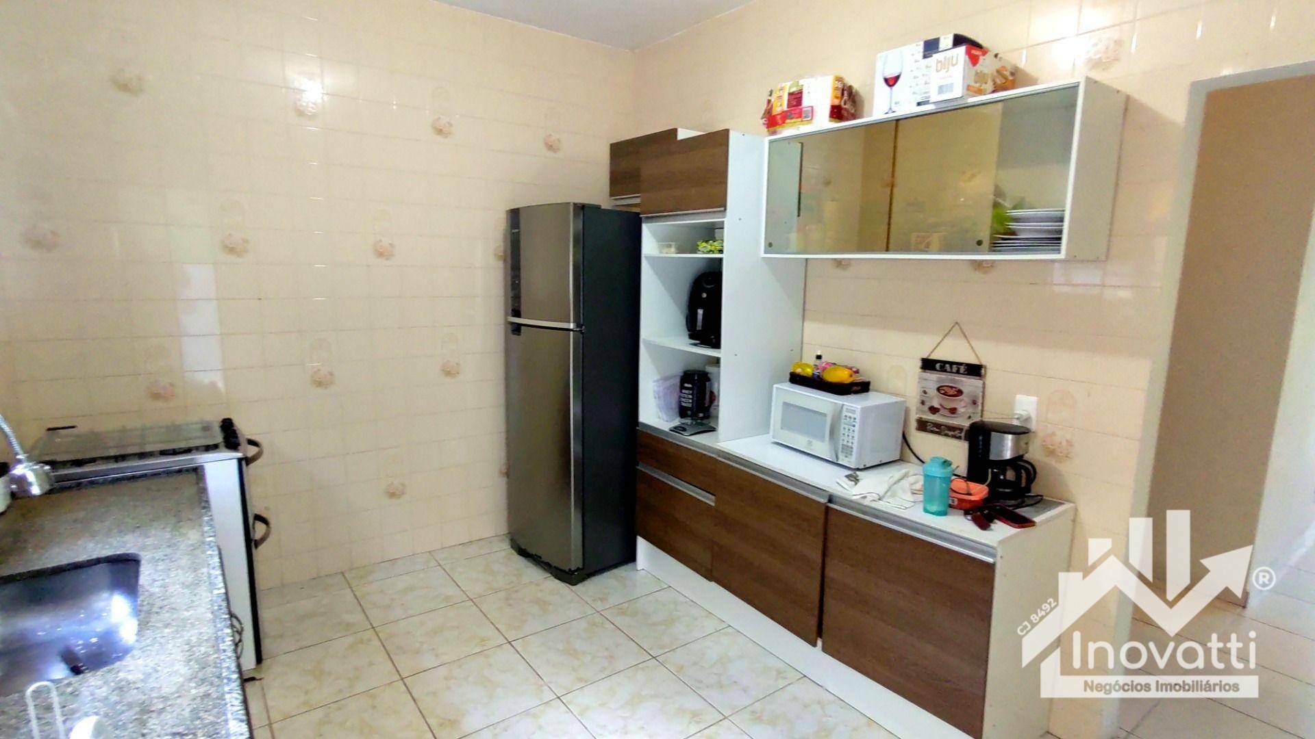 Casa à venda com 2 quartos, 107m² - Foto 6