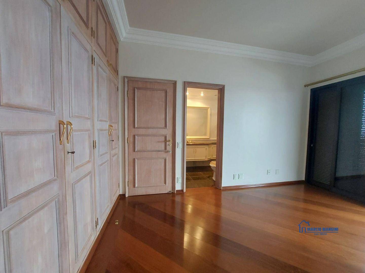 Apartamento à venda com 4 quartos, 468m² - Foto 2