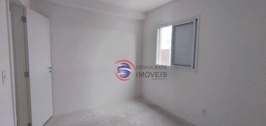 Apartamento à venda com 3 quartos, 85m² - Foto 2