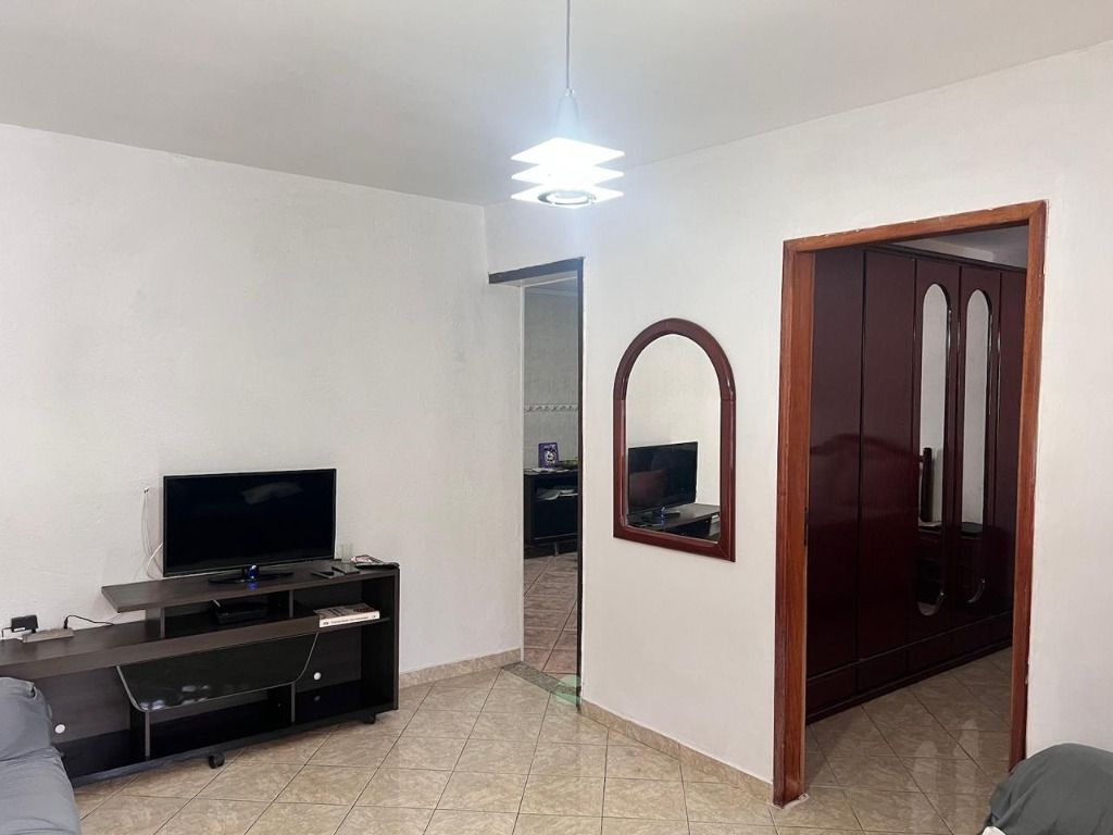 Casa à venda com 2 quartos, 100m² - Foto 8